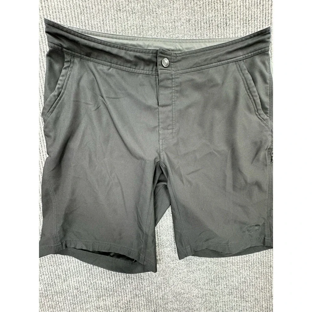 The North Face Shorts Mens‎ 38 Black Chino Golf Dress Zippered Pockets Logo